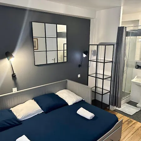 Home Sweet Home Le Chapelais Montmartre Paris Exterior photo